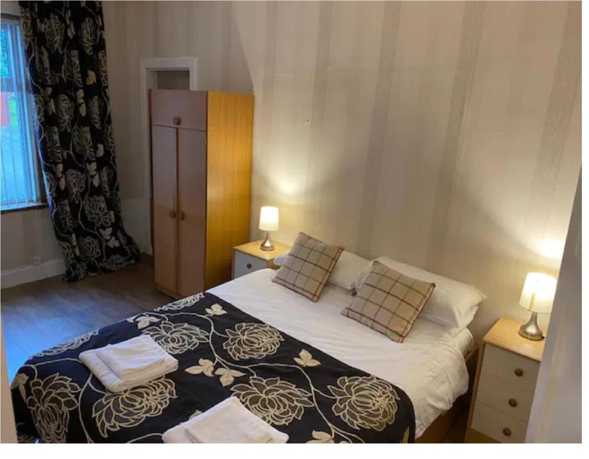 Ferienwohnung 1 Bed In The Outskirts Of Edinburgh, Free Wifi & Street Parking, Self-Catering Broxburn Exterior foto