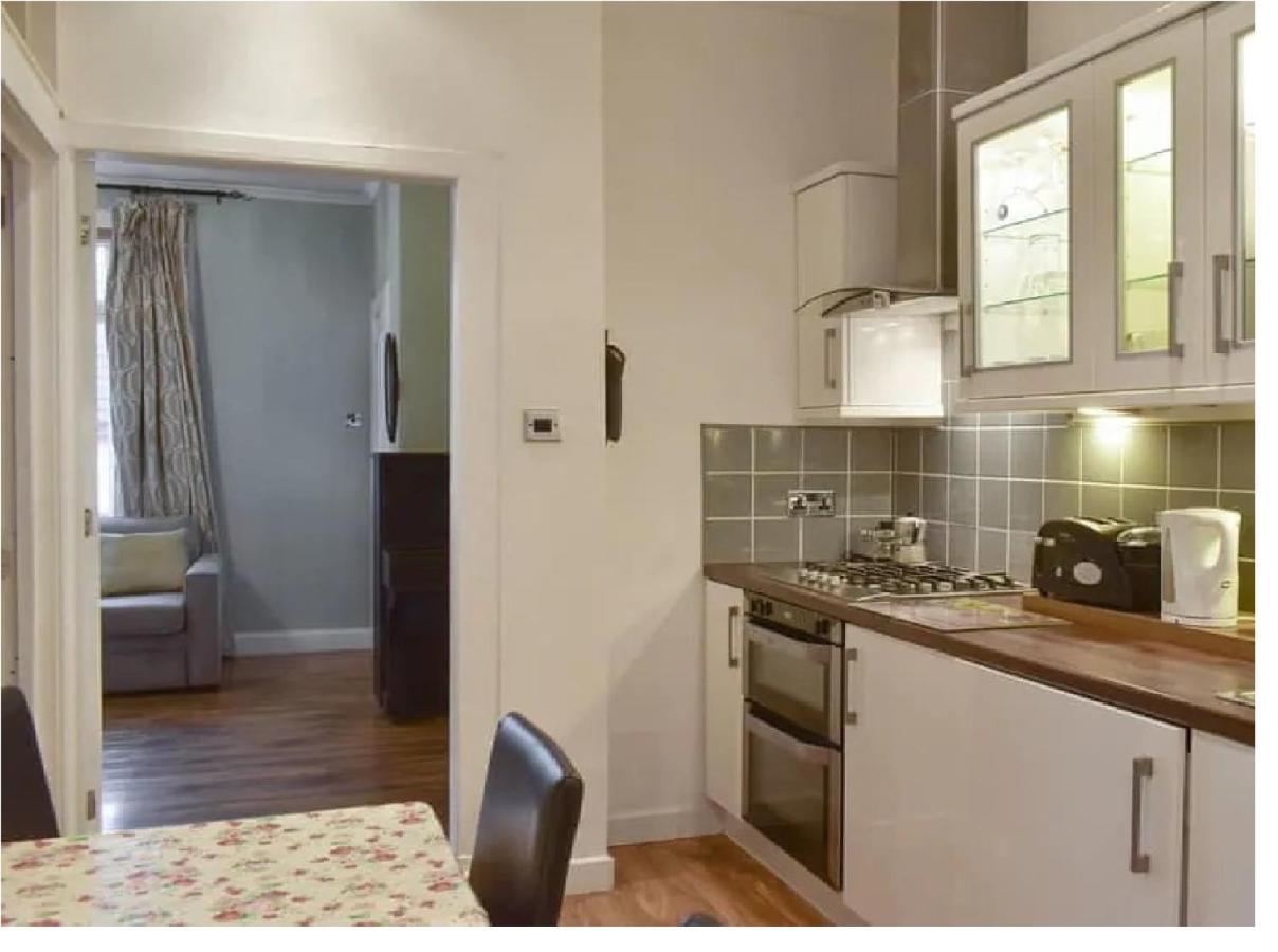 Ferienwohnung 1 Bed In The Outskirts Of Edinburgh, Free Wifi & Street Parking, Self-Catering Broxburn Exterior foto